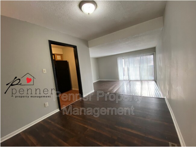 Building Photo - 1808 E 97th St