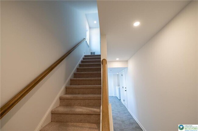 Foto del edificio - 560 Long St