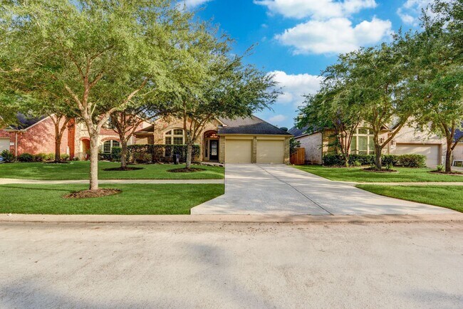 Building Photo - 4 BD / 3 BR Perry home in Creekstone Village!