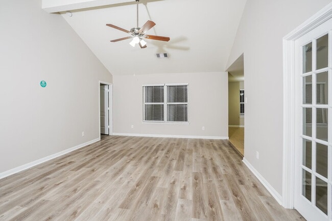 Foto del edificio - 5155 Cottage Creek Ln