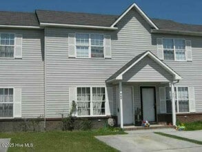 Building Photo - 965 W Pueblo Dr