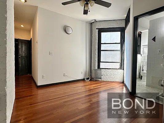 Foto del edificio - 520 E 14th St