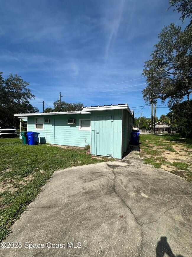 Foto del edificio - 936 Louisiana Ave