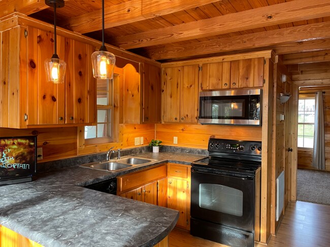 Building Photo - 125 Marina Cove Dr