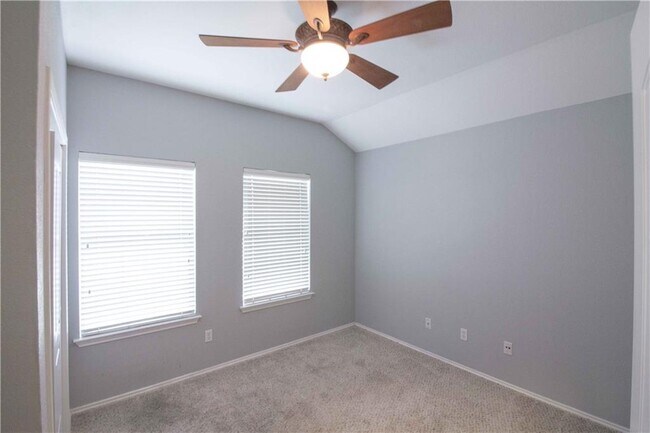 Building Photo - 1412 Haley Gray Dr