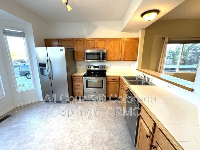 Building Photo - 4334 Poplar Brook Dr