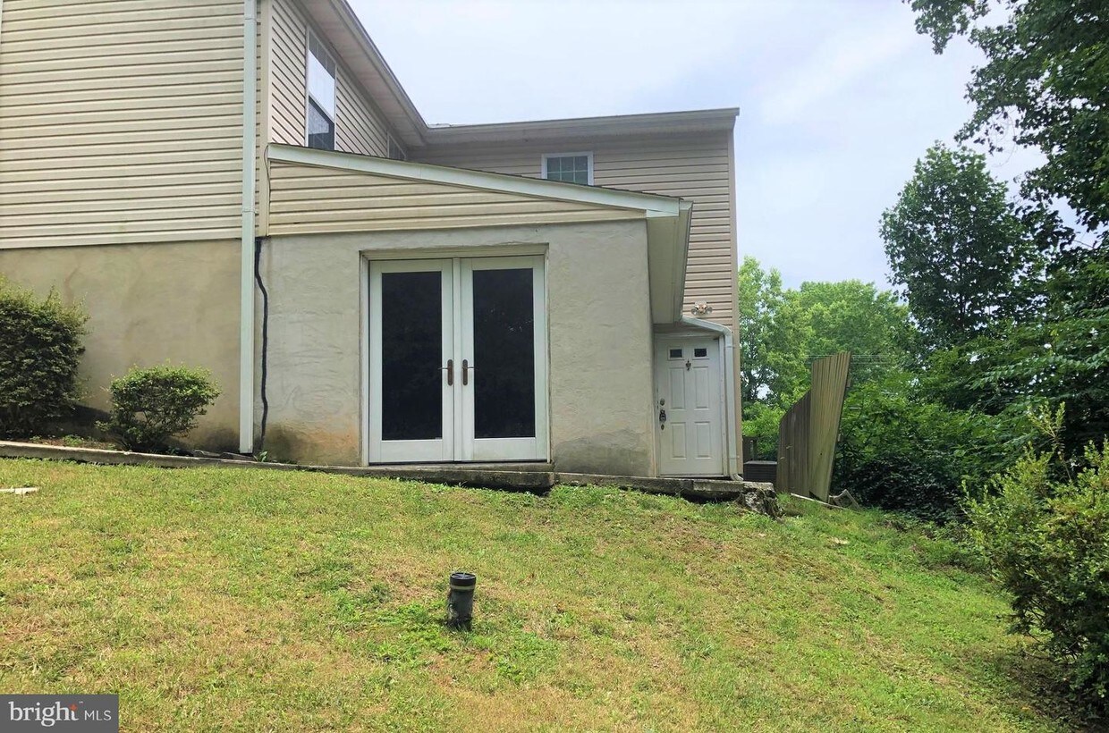 Primary Photo - 4350 Dalrymple Rd