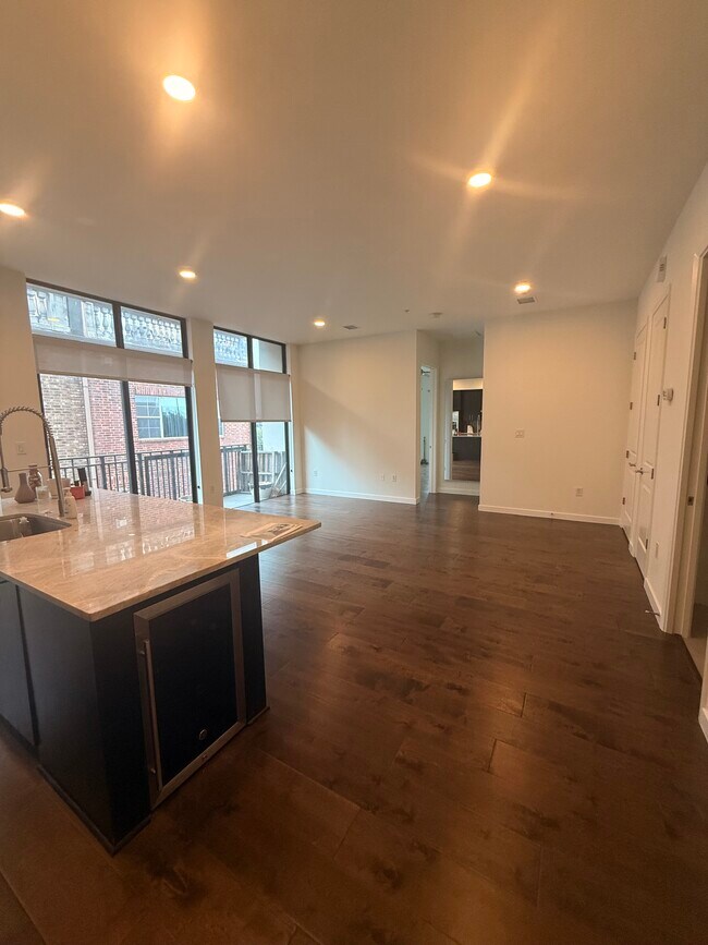 Foto del edificio - 4820 Caroline St