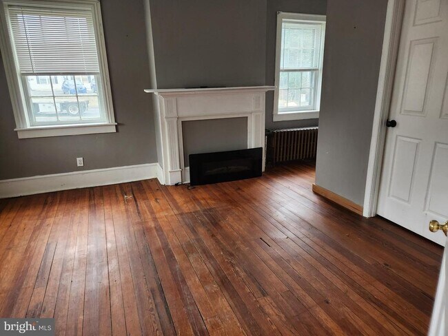 Foto del edificio - 9771 Winchester Ave