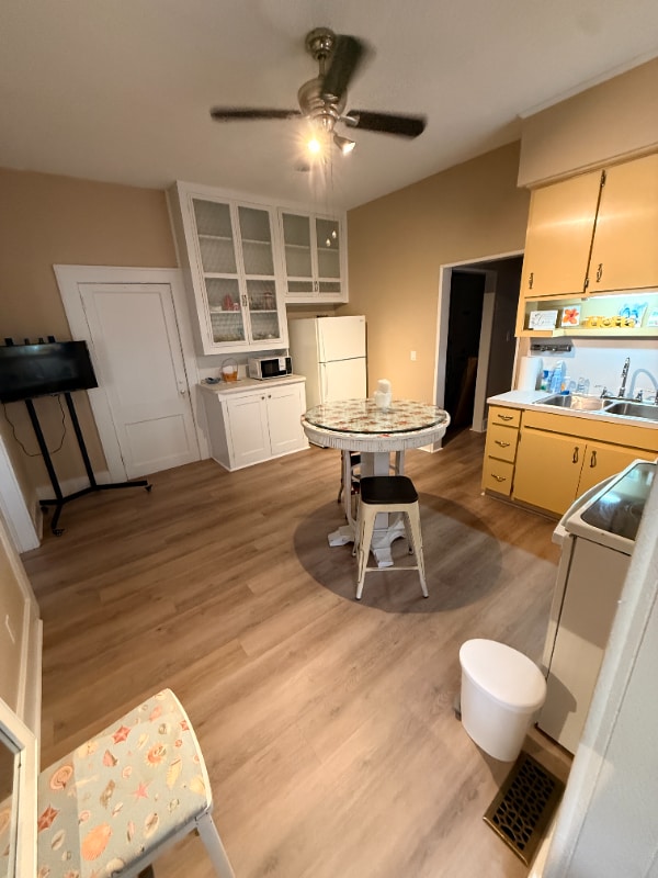 Foto del edificio - 203 N Dillard St