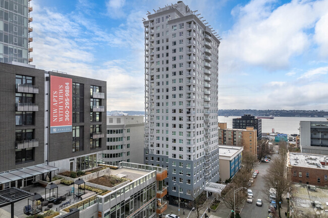 Exterior - Arbor Place Tower