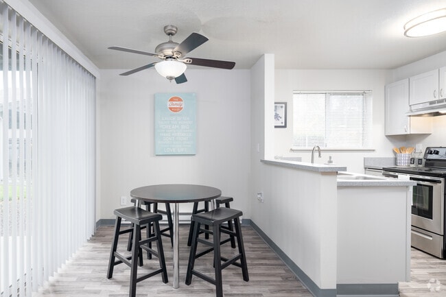 2BD, 1BA - 1.050 ft² - The Lucent