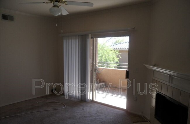 Foto del edificio - 16013 S Desert Foothills Pkwy