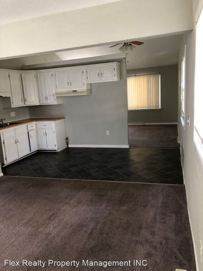 Building Photo - 3 br, 1 bath House - 5448 ARMADA