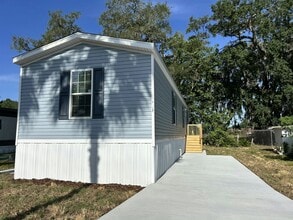 Building Photo - 5537 Our Ln