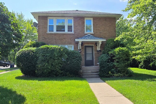 Foto del edificio - 1002 Westmoreland Ave
