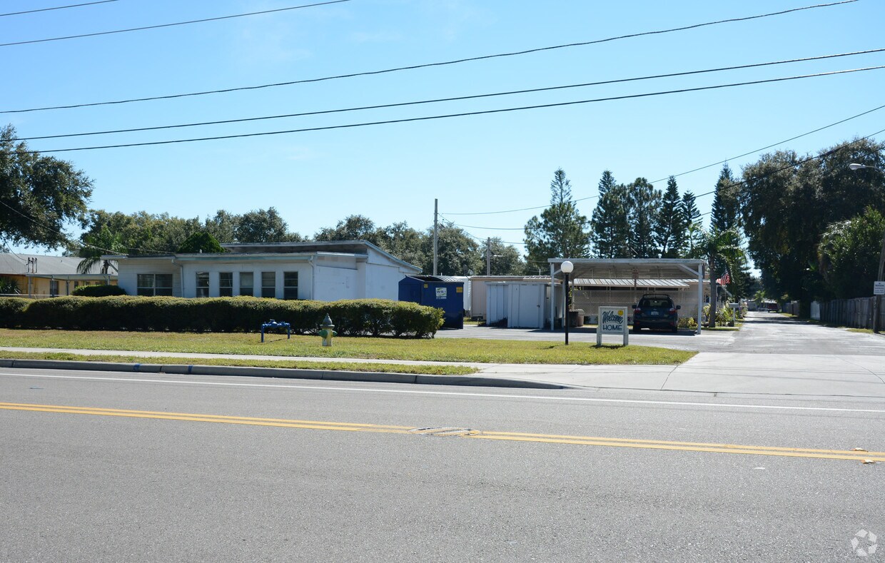 Foto del edificio - Palm Circle Community