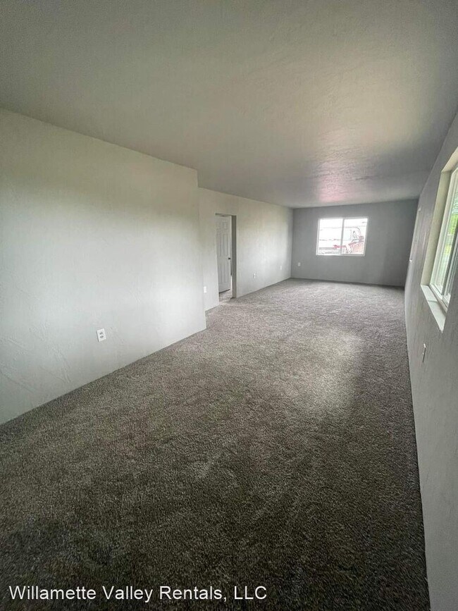 Building Photo - 3 br, 1 bath House - 3690 S Santiam Hwy