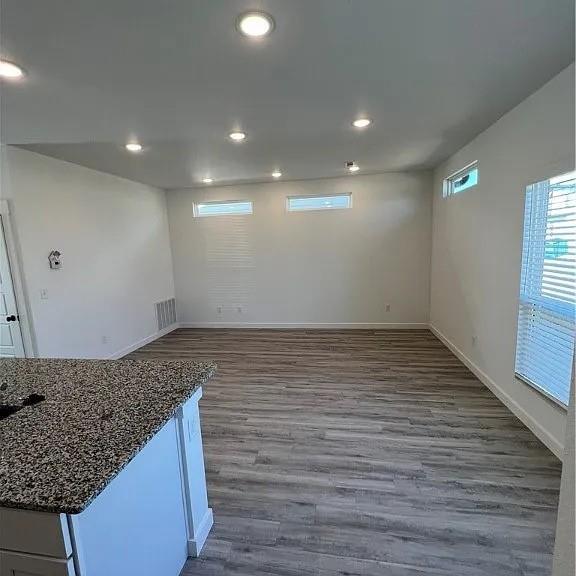 Foto del edificio - 1040 Boardwalk Ave