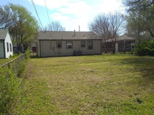 Building Photo - **Available Now...Never Have to Move Again! Don’t Miss Out…This Home Will Go Fast!**