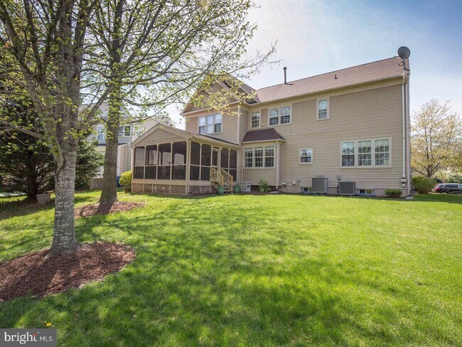 Building Photo - 20594 Broadnax Pl