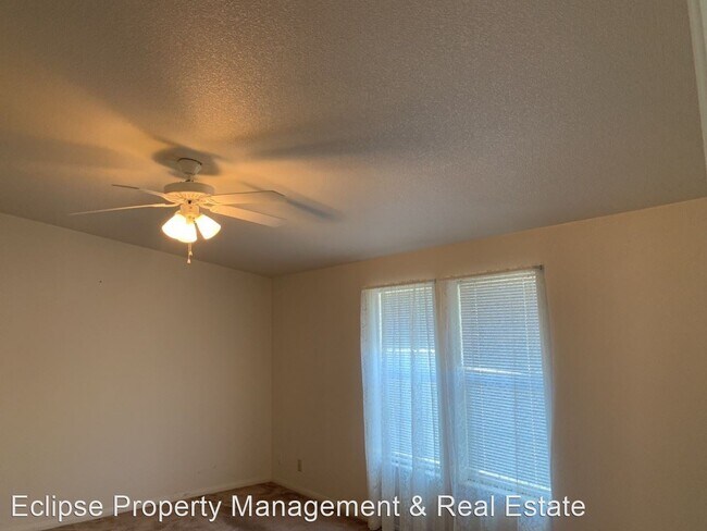 Foto del edificio - 3 br, 2 bath House - 802 12th St.