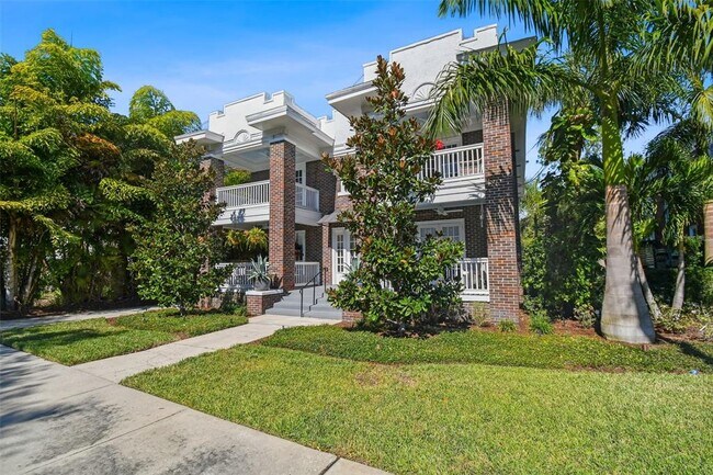 Foto del edificio - 2113 W Southview Ave