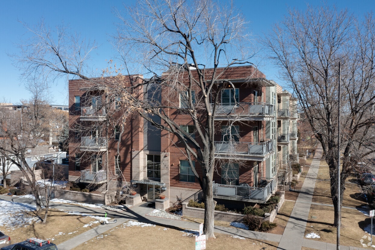 1700 Emerson St, Denver, CO 80218 1700 Emerson St Denver, CO