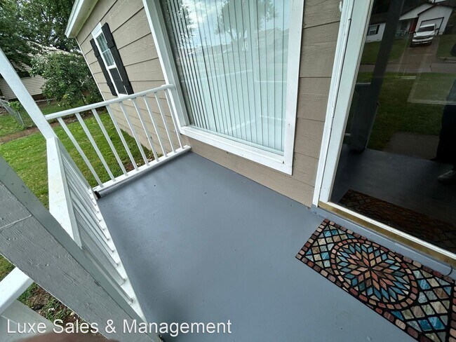 Building Photo - 3 br, 1 bath House - 1509 N. Key Blvd