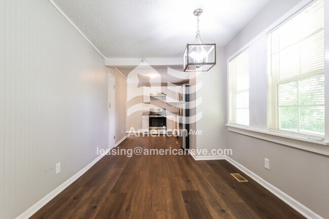 Foto del edificio - 18610 Crystal Valley Rd