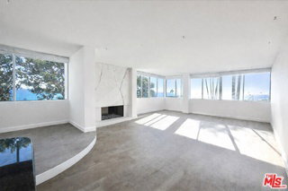 Building Photo - 17366 Sunset Blvd