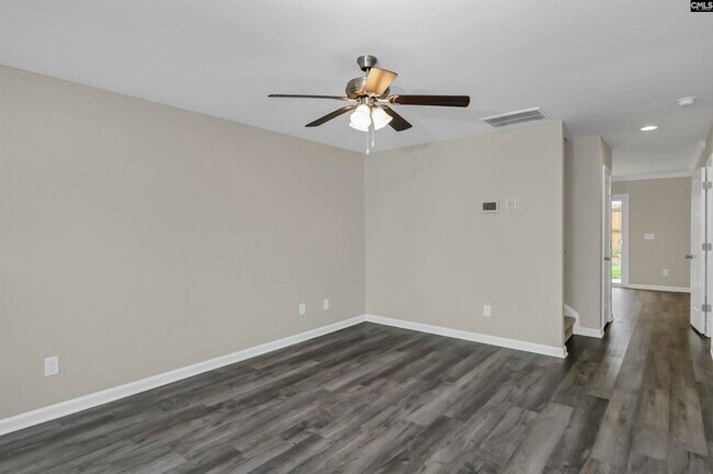 Foto del edificio - 914 Dawsons Park Wy