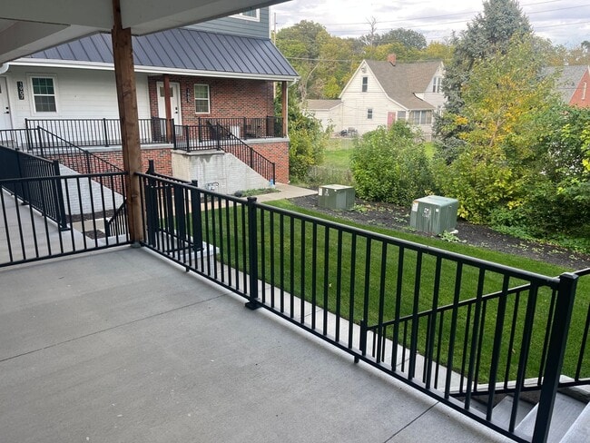 Building Photo - New Construction, 2 bed, 3 bath Row Home, with 2 car garage, fireplace, and rooftop deck!