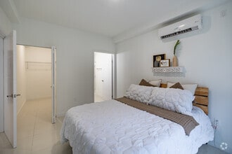 2BR, 2BA - 1,176SF - Model D - Primary Bedroom - Modern Towers Apartments