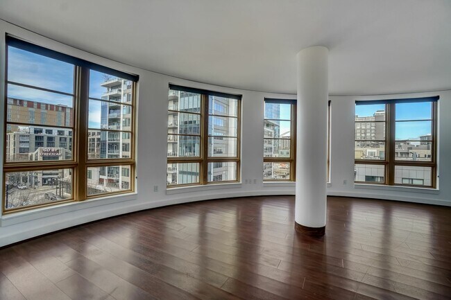 Foto del edificio - Burlington Tower