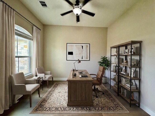 Foto del edificio - **APPLICATION RECEIVED** AVAILABLE NOW! One-of-a-Kind Luxury Estate | 5BD/3BA on 2 Acres in Liber...