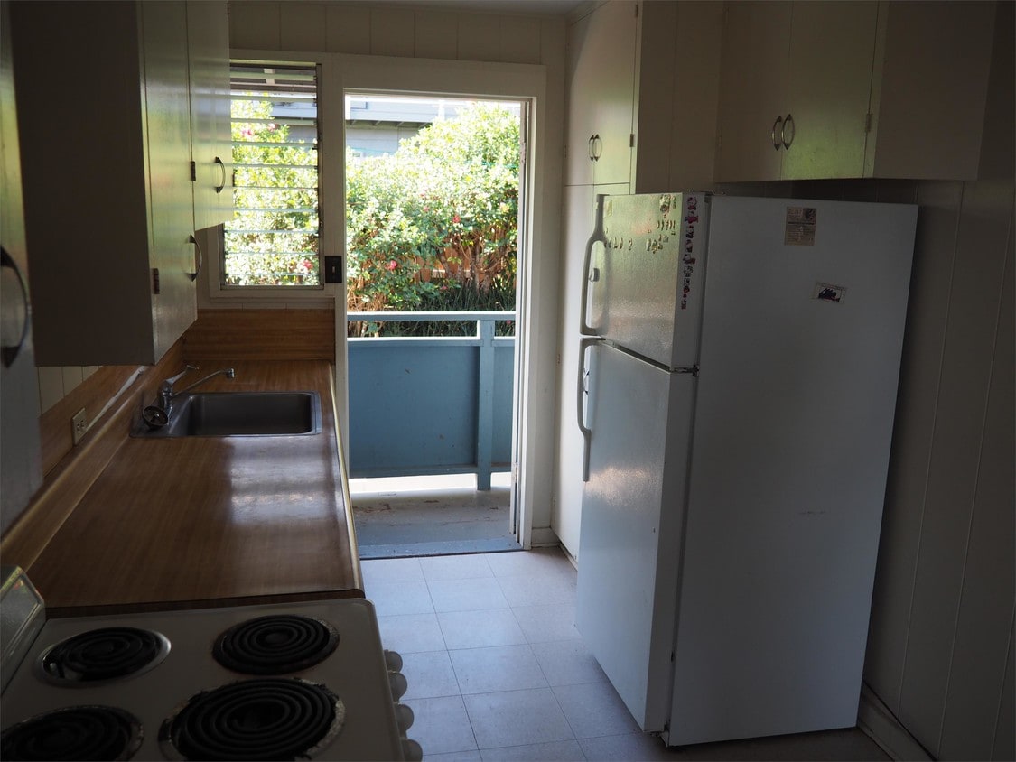 Primary Photo - 98-1230 Moanalua Rd