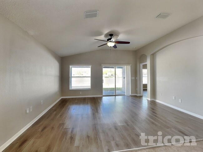 Building Photo - 9588 Southern Charm Cir