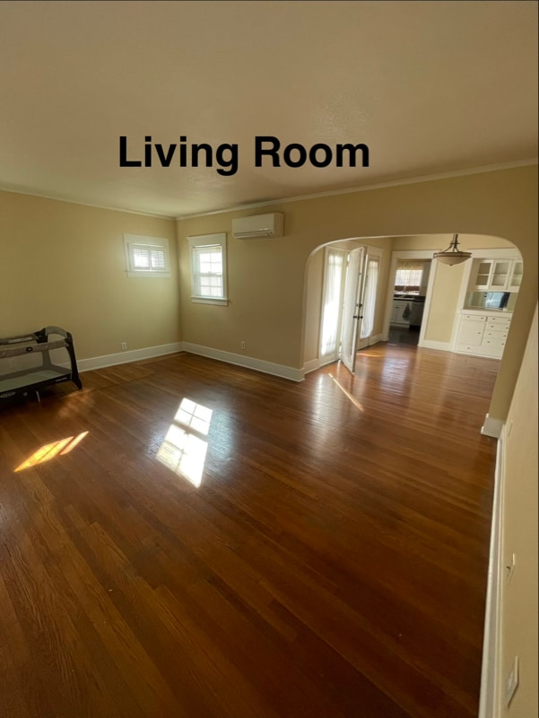 Photo - 515 S Indiana St House