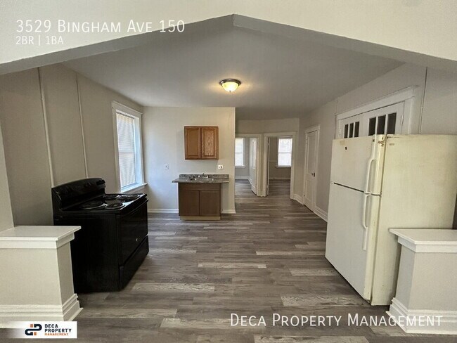 Foto del edificio - 3517-3529 Bingham Ave