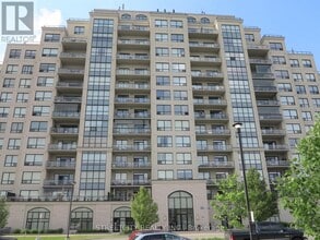 Building Photo - 240 Villagewalk Blvd