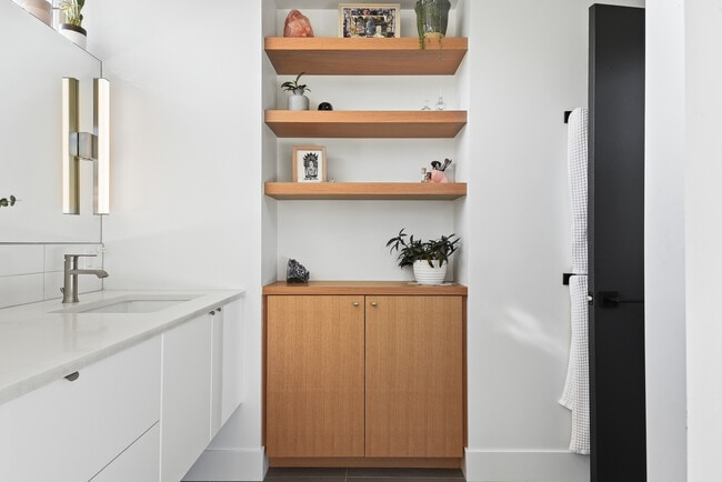 Foto del edificio - 2824 SE 18th Ave