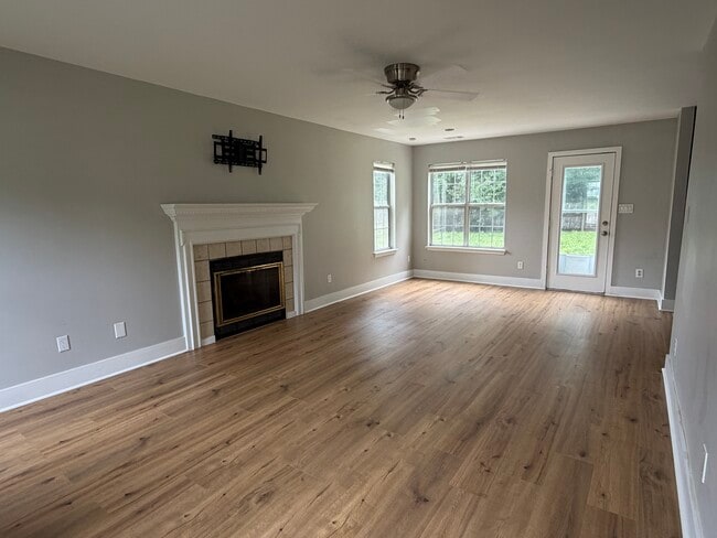 Sala de estar - 14204 Lavender Trace Ct