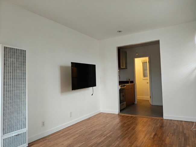 Foto del edificio - 250 3rd Ave