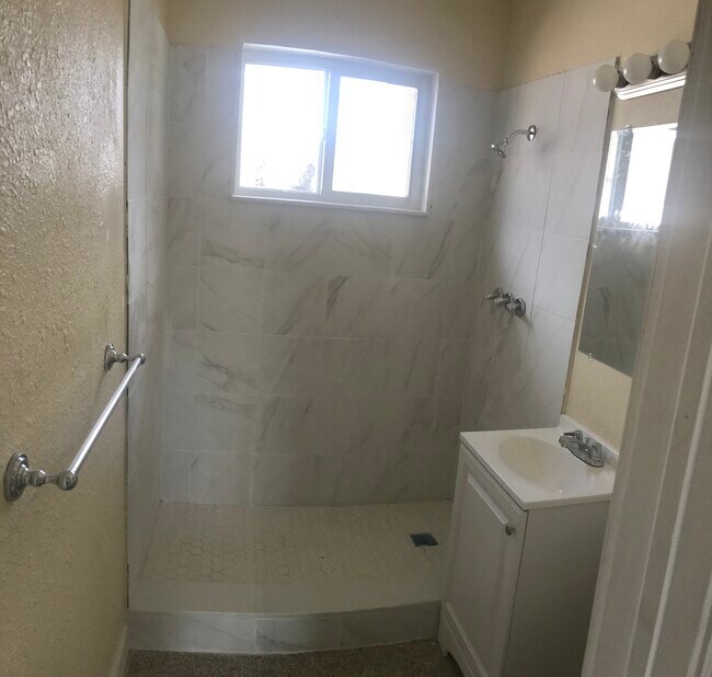 Bathroom - 1311 Sharazad Blvd