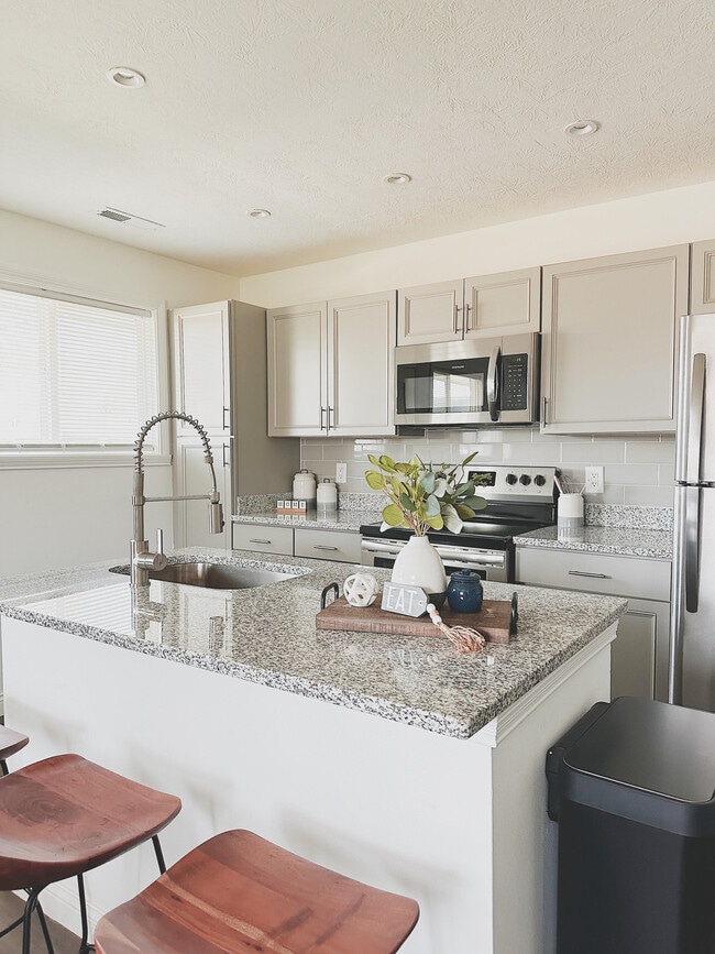 Foto del edificio - 52 Flats