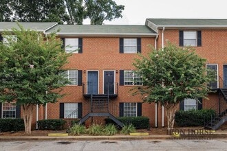 Building Photo - 2165 S Milledge Ave