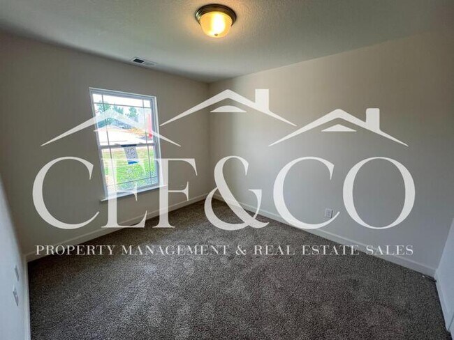 Foto del edificio - Stunning New 3-Bedroom, 2-Bath Home in Spa...