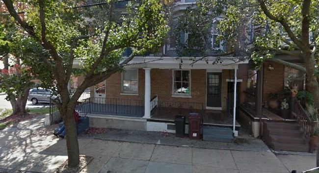 Building Photo - 400 w 3rd st