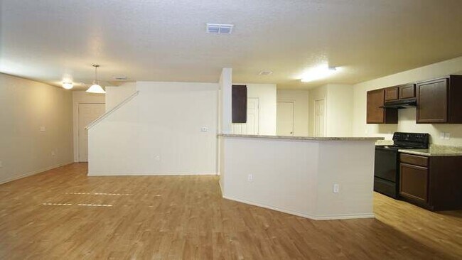 Building Photo - Enclave at Northeast Crossing - 7526 Whisp...